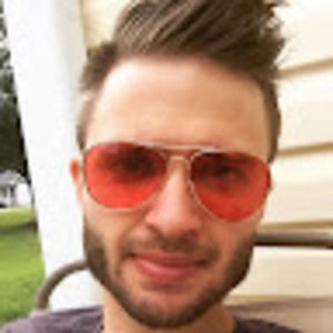 Meet your Posher, Eric